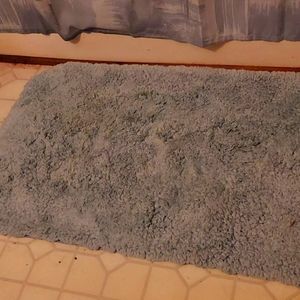 A bath mat